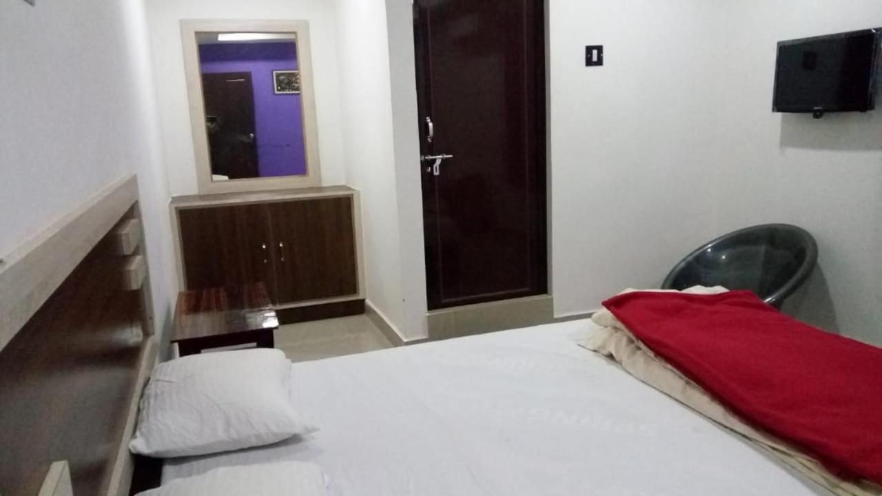 Hotel Vashishta Inn Paderu Dış mekan fotoğraf